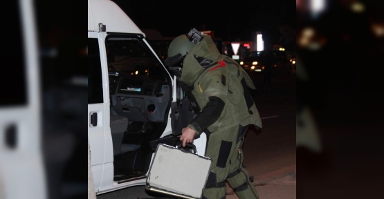 Bomba imha uzmanını gördüler, görüntü çekmeye koştular ( Son Dakika )