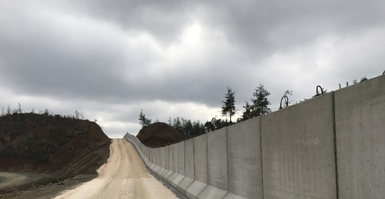 TOKİ’nin inşa ettiği sınır duvarının yarısı tamamlandı