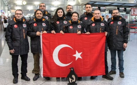 Türk Bilim Dünyası Antarktika’dan Gelecek Haberi Bekliyor