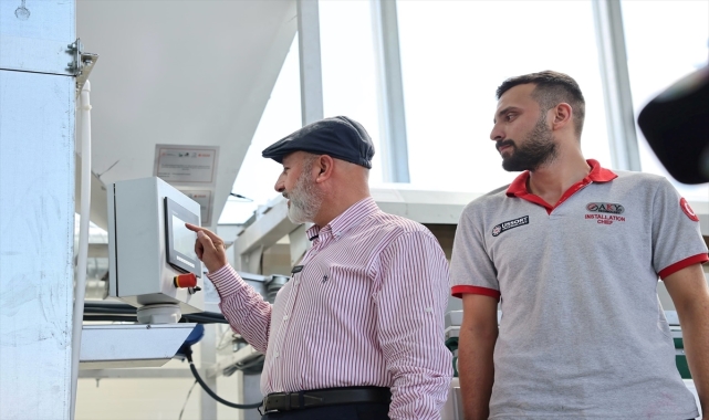 Başkan Çolakbayrakdar, hububat eleme ve paketleme tesisinin deneme üretimini takip etti