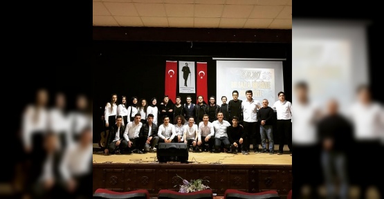 Lise öğrencileri köy okulları için yardım konseri düzenlendi