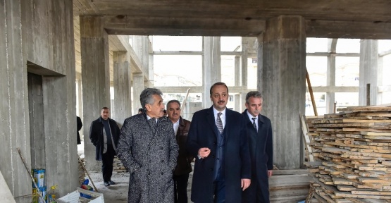 Başkan Akgül, Başak Merkez Camii inşaatını inceledi