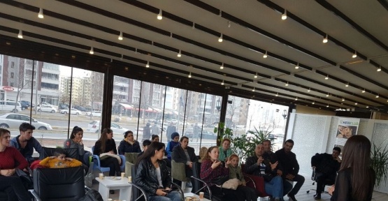 Milli sporculara beslenme ve postür eğitimi