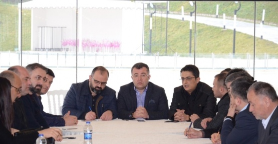 AK Parti Düzce teşkilatı yol haritasına son şeklini verdi