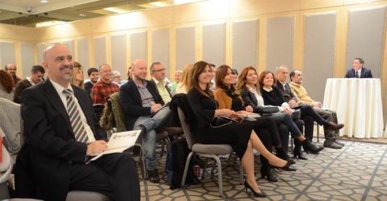 Ünlü ressamların eserlerin gelirleri onkoloji servisine aktarılacak