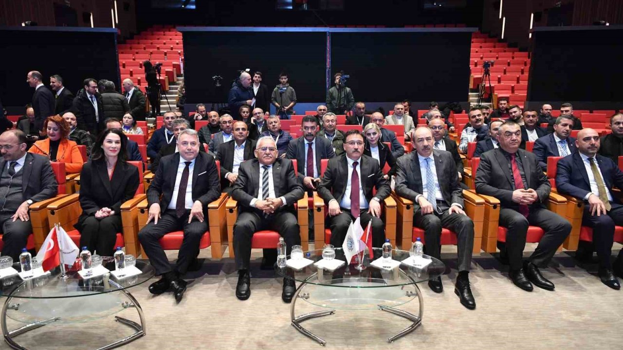 Kto’da ‘Şehrin Ekonomisi’ Paneli Düzenlendi