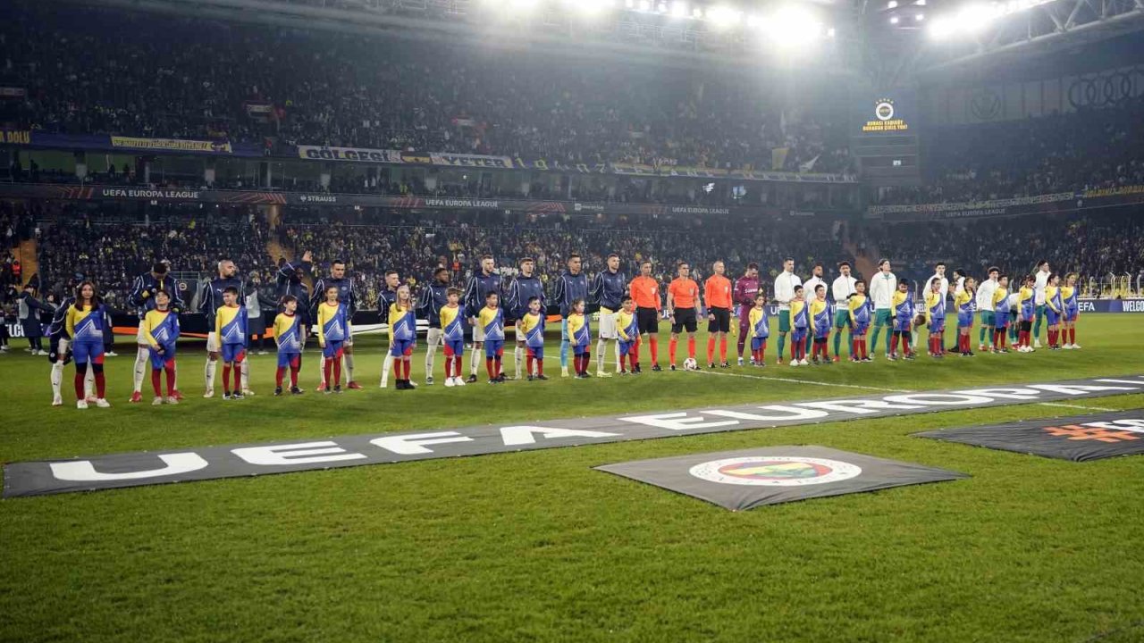 Uefa Avrupa Ligi: Fenerbahçe: 1 - Anderlecht: 0 (Maç Devam Ediyor)