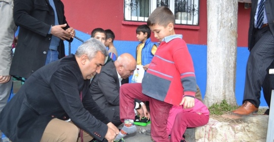 100 köy okuluna 100 kütüphane projesi yüz güldürüyor