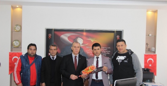 Gençlik Hizmetleri ve Spor’dan malzeme desteği