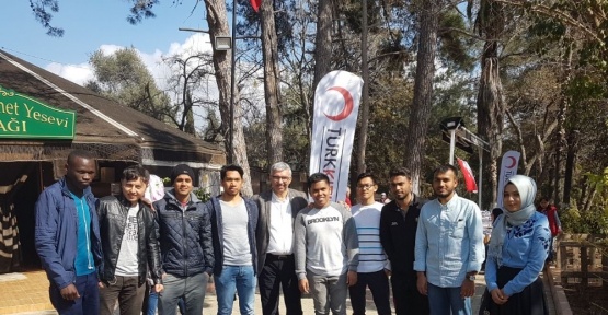 Misafir öğrenciler Kızılay’la buluştu