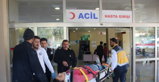 Dengesini kaybederek inşaattan düşen işçi yaralandı