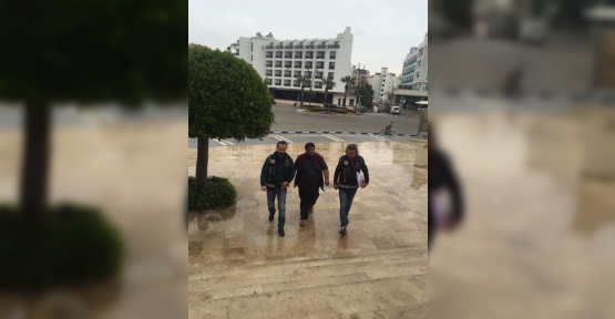 Yunanistan’a sahte pasaportla insan kaçıran yabancı uyruklu şahıs yakalandı