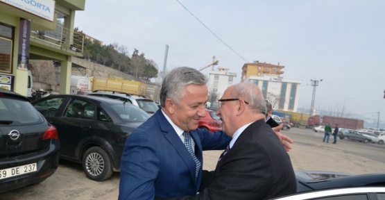 Başkan Albayrak Motorlu Taşıyıcılar Kooperatifini ziyaret etti