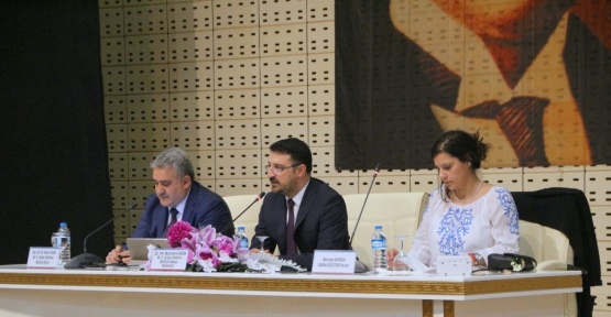 “Cumhurbaşkanlığı Hükumet Sistemi” konulu panel düzenlendi