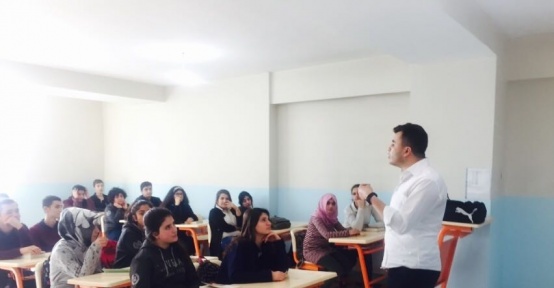 Kavram’dan başarılı öğrencilere ‘Güçlü hafıza ve hızlı okuma’ kursu