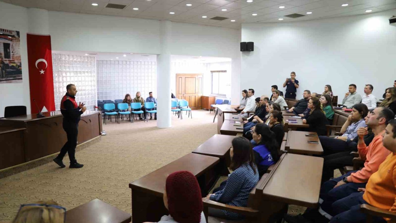 Nazilli Belediyesi Personeline Yangın Güvenliği Eğitimi Verildi