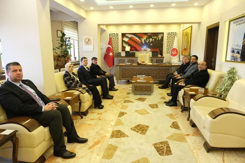 Vali Aydoğdu Müftülüğün Projeleri Hakkında Bilgilendirildi