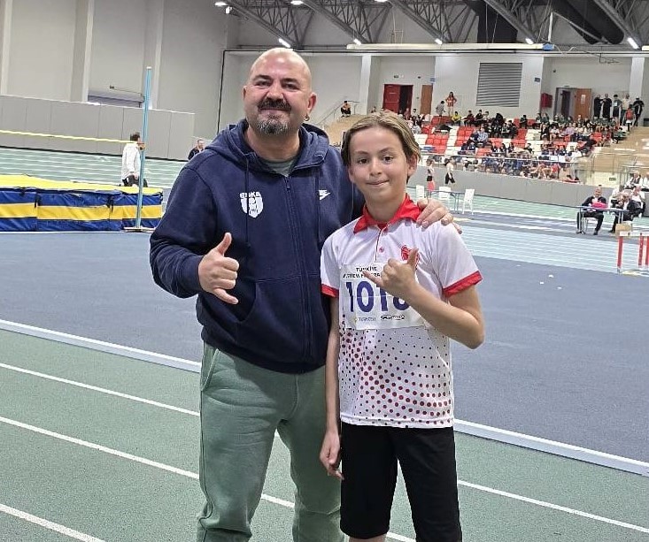 Denizli Büyükşehir Belediyespor Yüksek Atlamada Türkiye Şampiyonluğu Kazandı