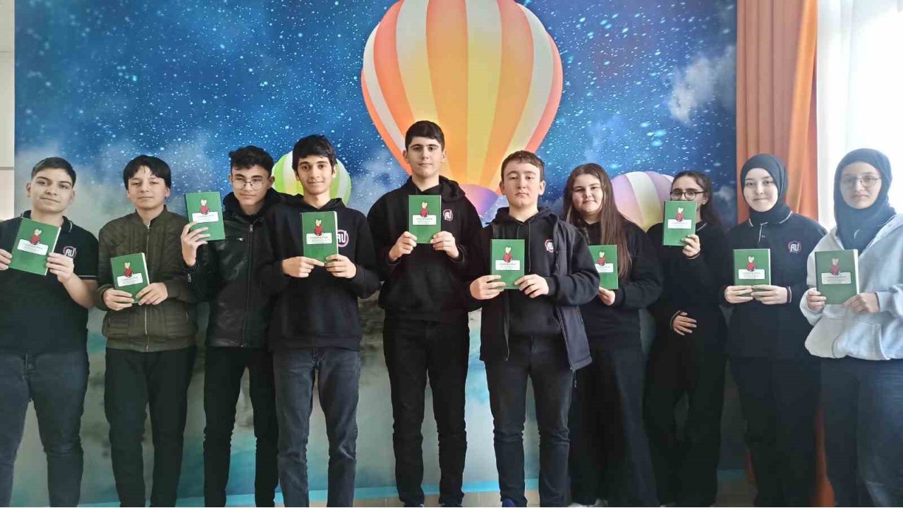 ’oku-yorum’ Projesi Soma’da Okuma Alışkanlıkları Artıyor