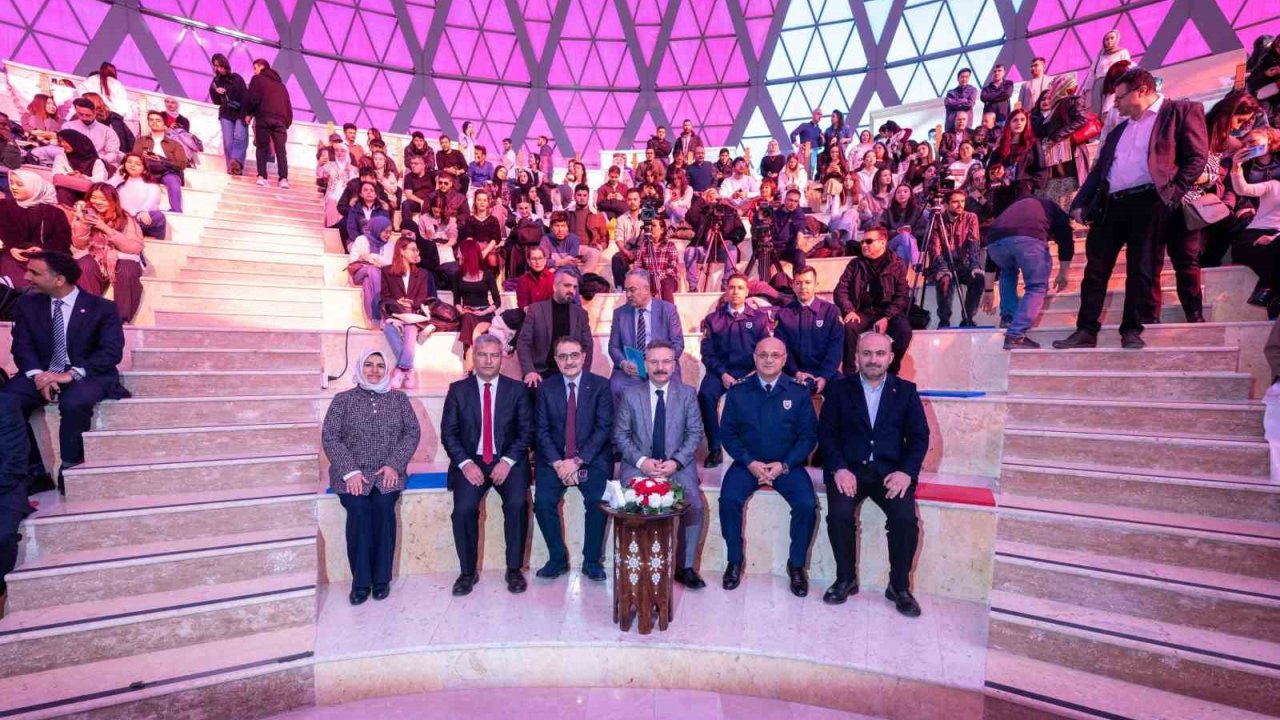 Eskişehir Valisi Hüseyin Aksoy Nevruz Bayramını Kutladı