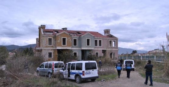 Fethiye polisinden ‘Hayalet Siteye’ operasyon