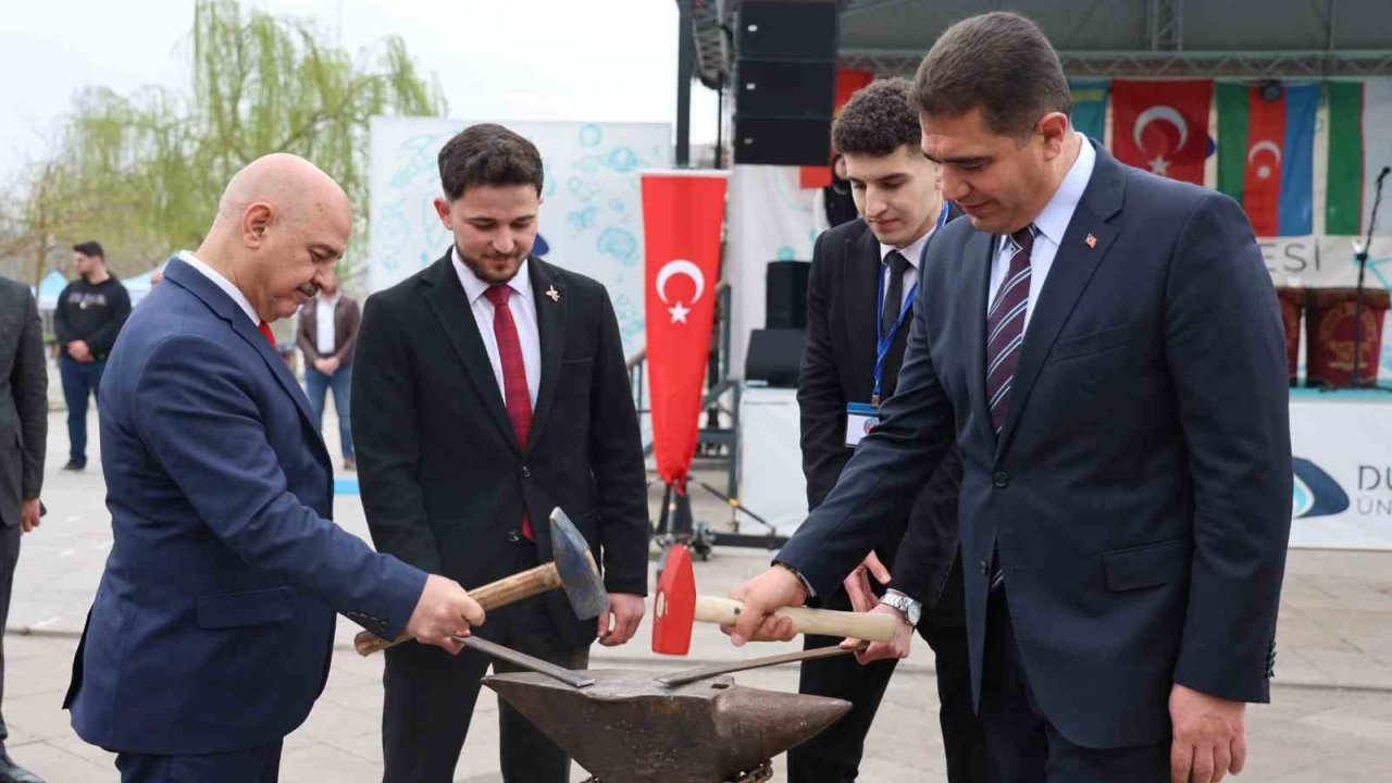 Düzce Üniversitesi’nde Nevruz Bayramı Coşkuyla Kutlandı