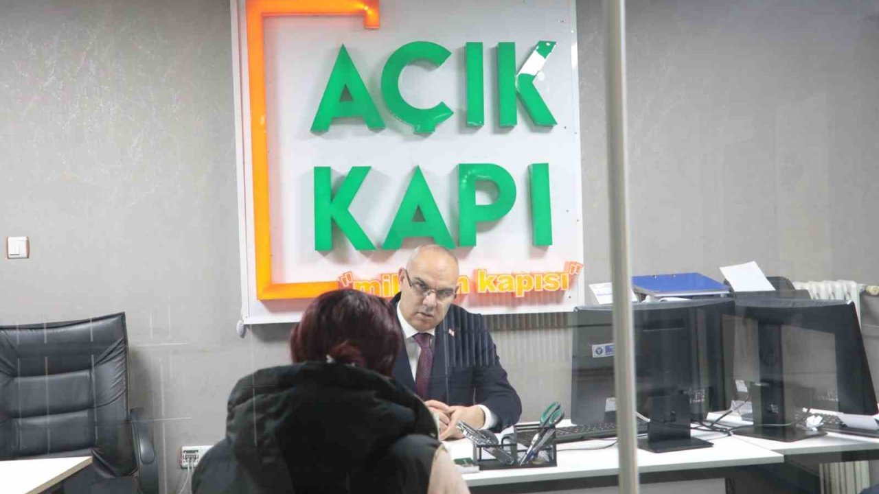 Ağrı Valisi Mustafa Koç, Açık Kapı’da Vatandaşlarla Buluştu