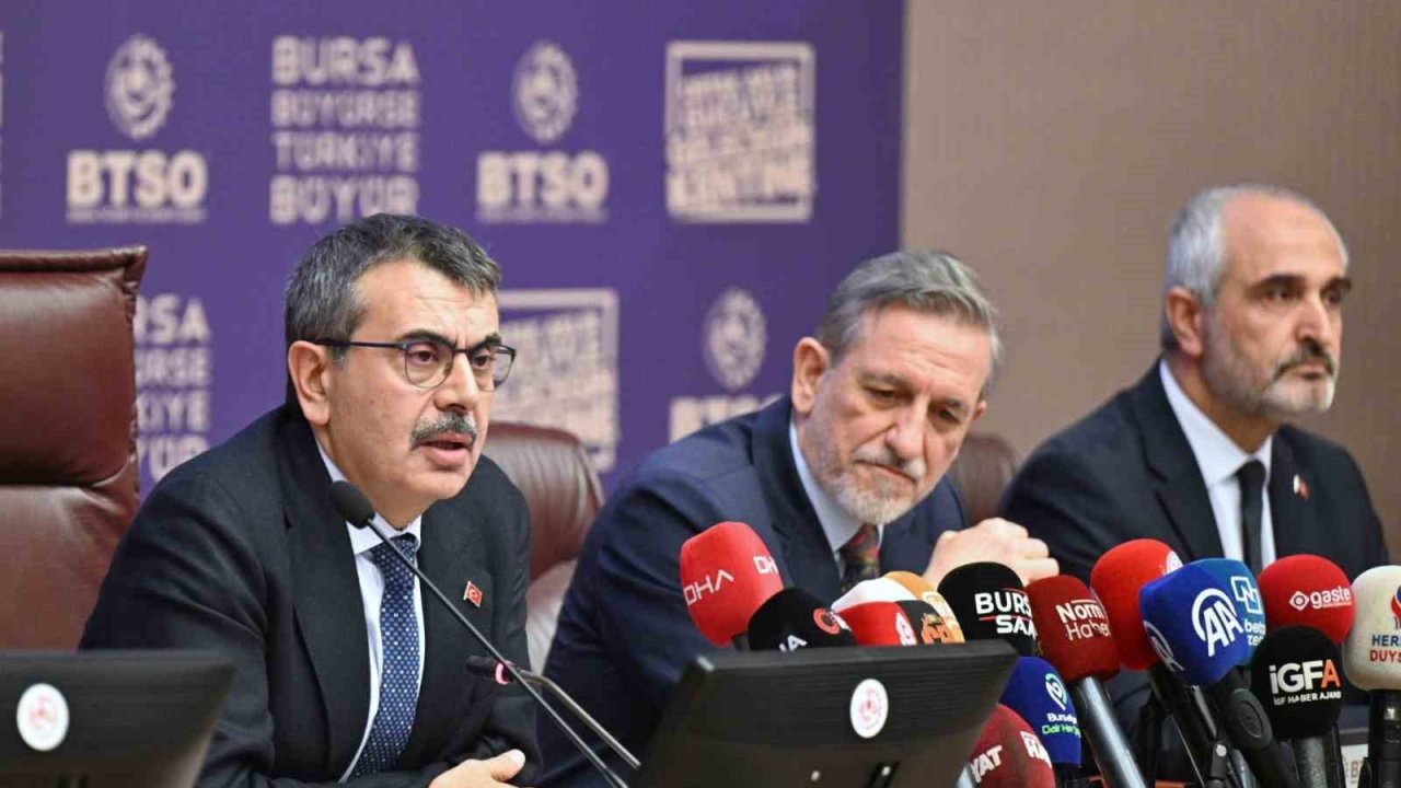 Btso Ve Milli Eğitim Bakanlığı Mesleki Eğitimde İş Birliği Protokolü İmzaladı