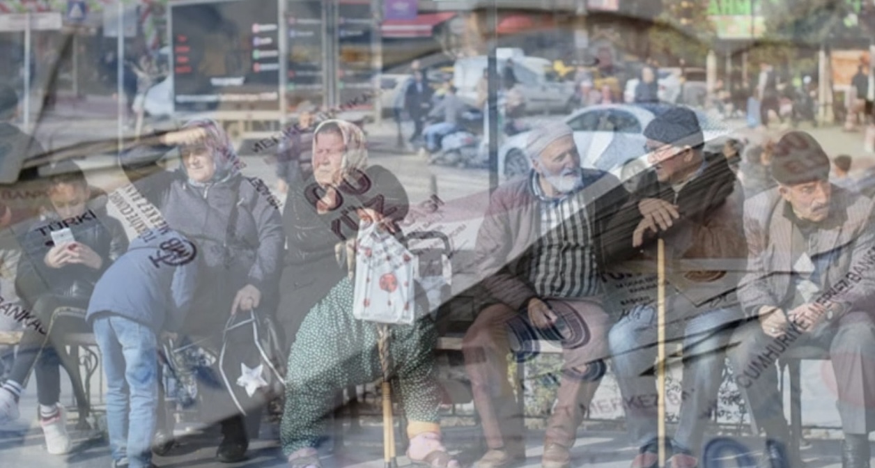 Emekliler Bayramdan Sonra Hesaplarında 17 Bin 500 TL Görecek!