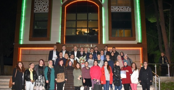 Yunusemre Kent Konseyinden kitap okuma seferberliği