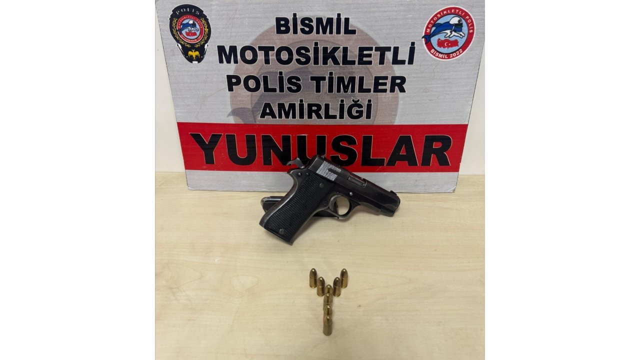 Diyarbakır’da Çok Sayıda Suç Unsuru Ele Geçirildi: 30 Tutuklama