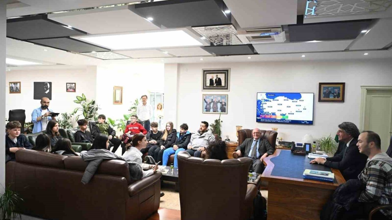 Romanyalı Öğrenciler Kartepe’de