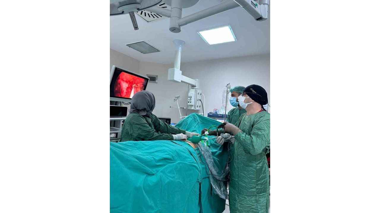 Bingöl’de Kapalı Apandisit Ameliyatı Başarıyla Gerçekleştirildi
