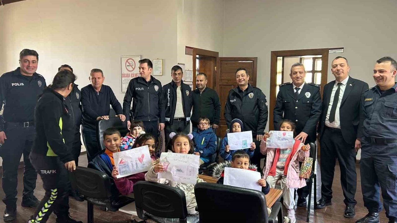 Öğrenciler Günyüzü Emniyet Amirliğini Ziyaret Etti