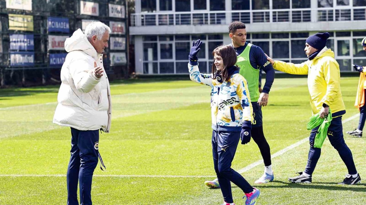 Fenerbahçe, Sivasspor Maçının Hazırlıklarını Sürdürdü