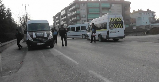Kulu’da zabıta servis araçlarını denetledi