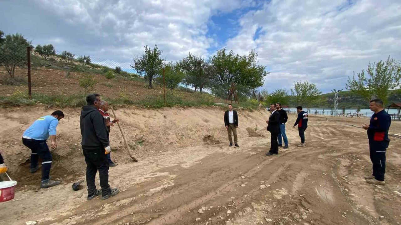Kaymakam Partal, Piknik Ve Kamp Alanında İncelemelerde Bulundu