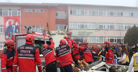 Lisedeki tatbikat gerçeğini aratmadı