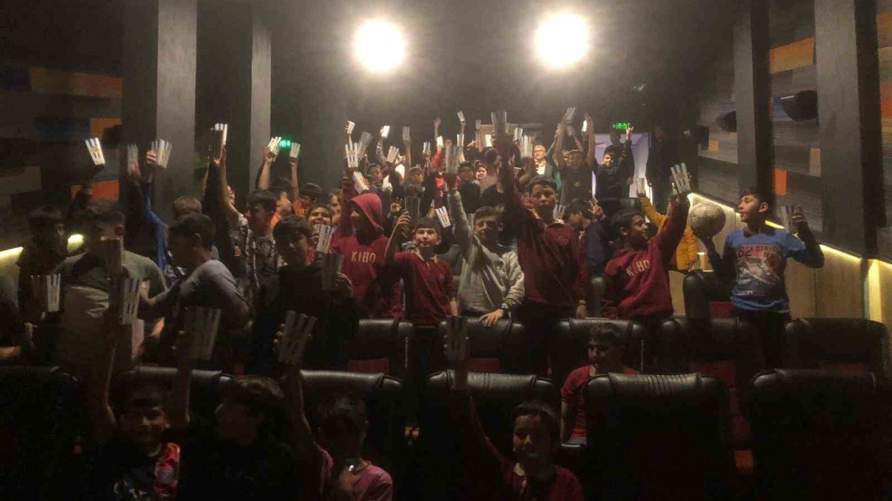 Köyceğiz’de ‘Kudüs Macerası’ Filmi İzleyici İle Buluştu