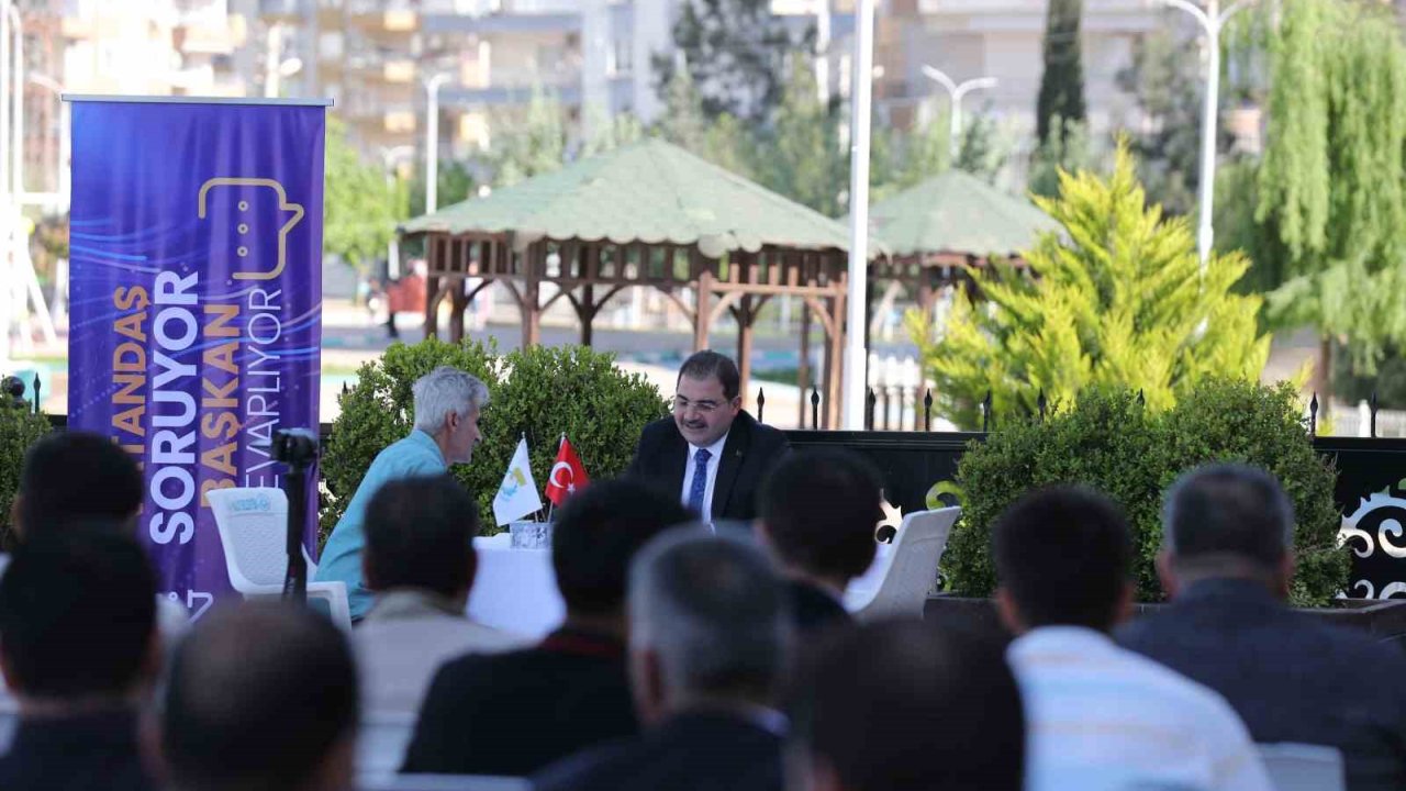 Başkan Mehmet Canpolat, Alana Masa Kurup Vatandaşı Dinledi