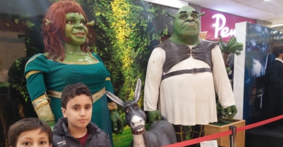 Ünlülerin balmumu heykelleri Salihli’de