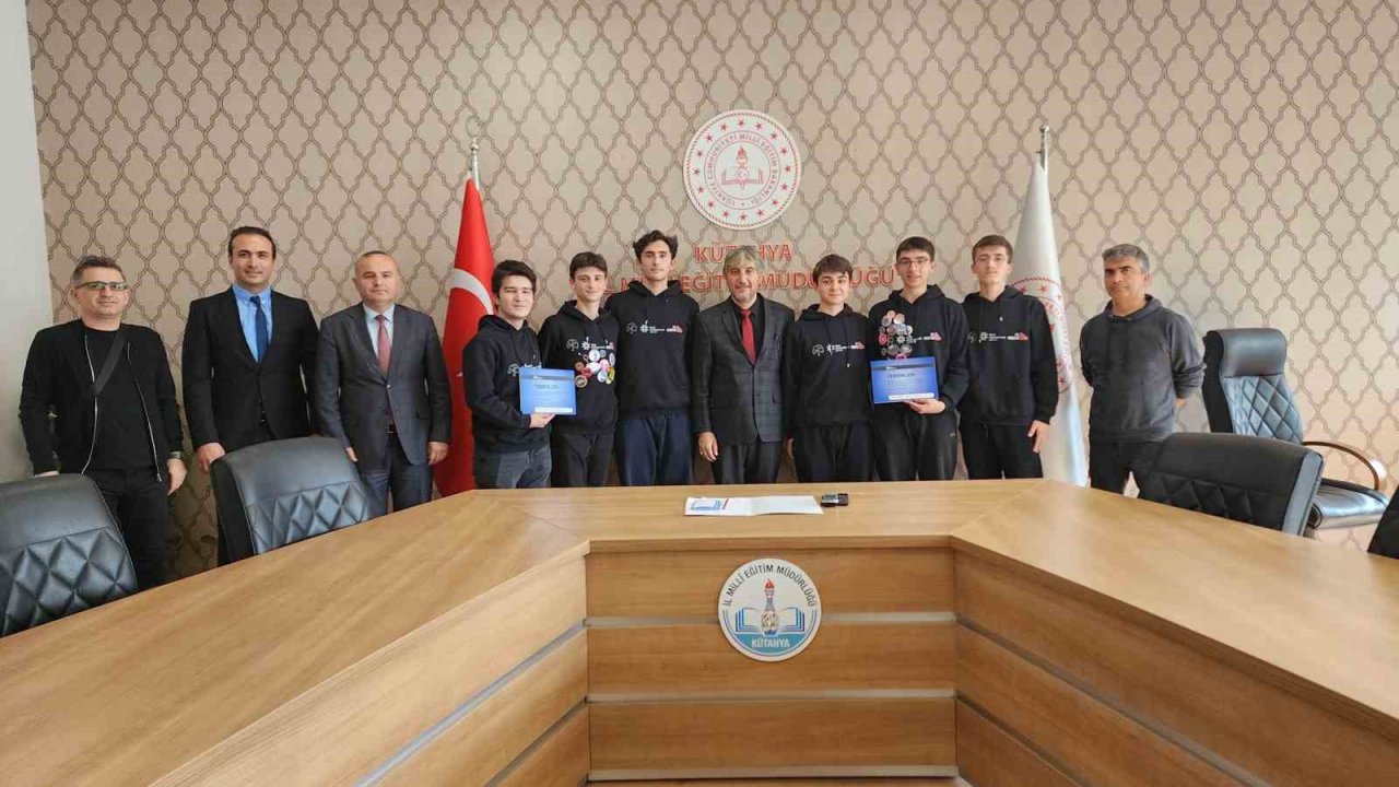 Robotav Takımı’ndan Ulusal Başarı, Abd’de Türkiye’yi Temsil Edecekler