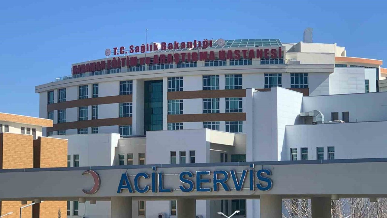 15 Yaşındaki Kız Çocuğu Hastane Tuvaletinde Düşük Yaptı