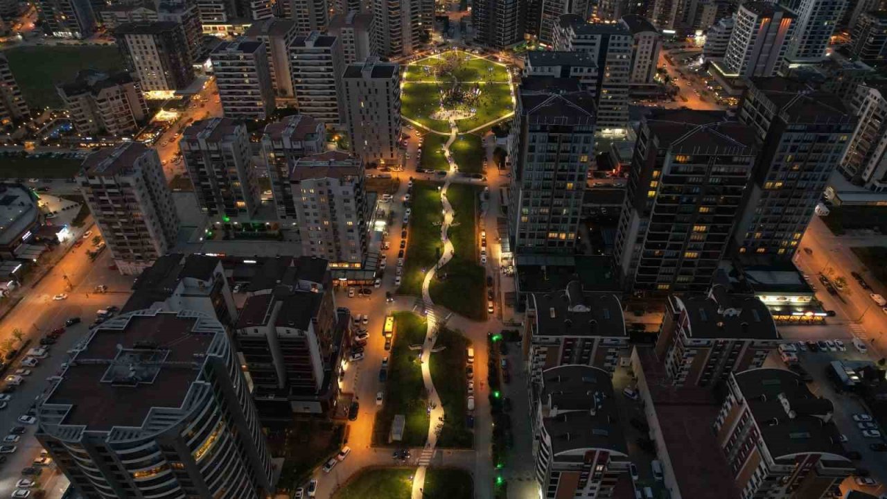 23 Nisan Parkı’nda Coşkulu Açılış