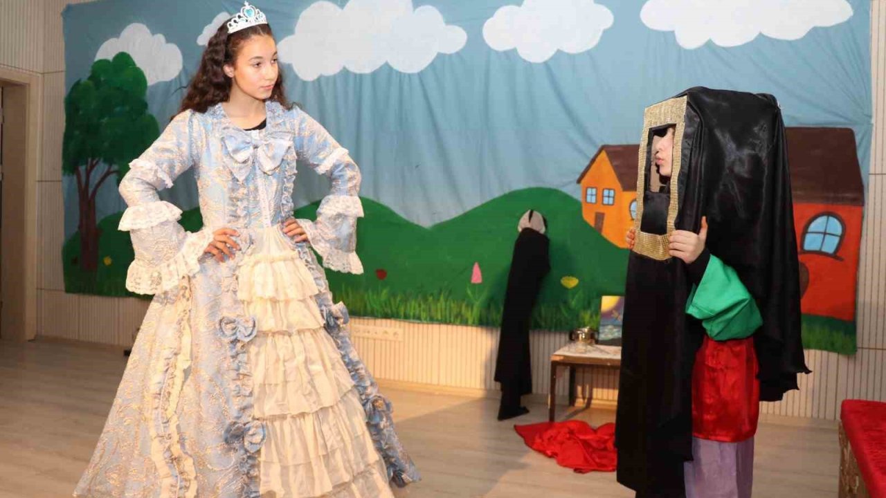 Miniklerden Unutulmaz Gösteri