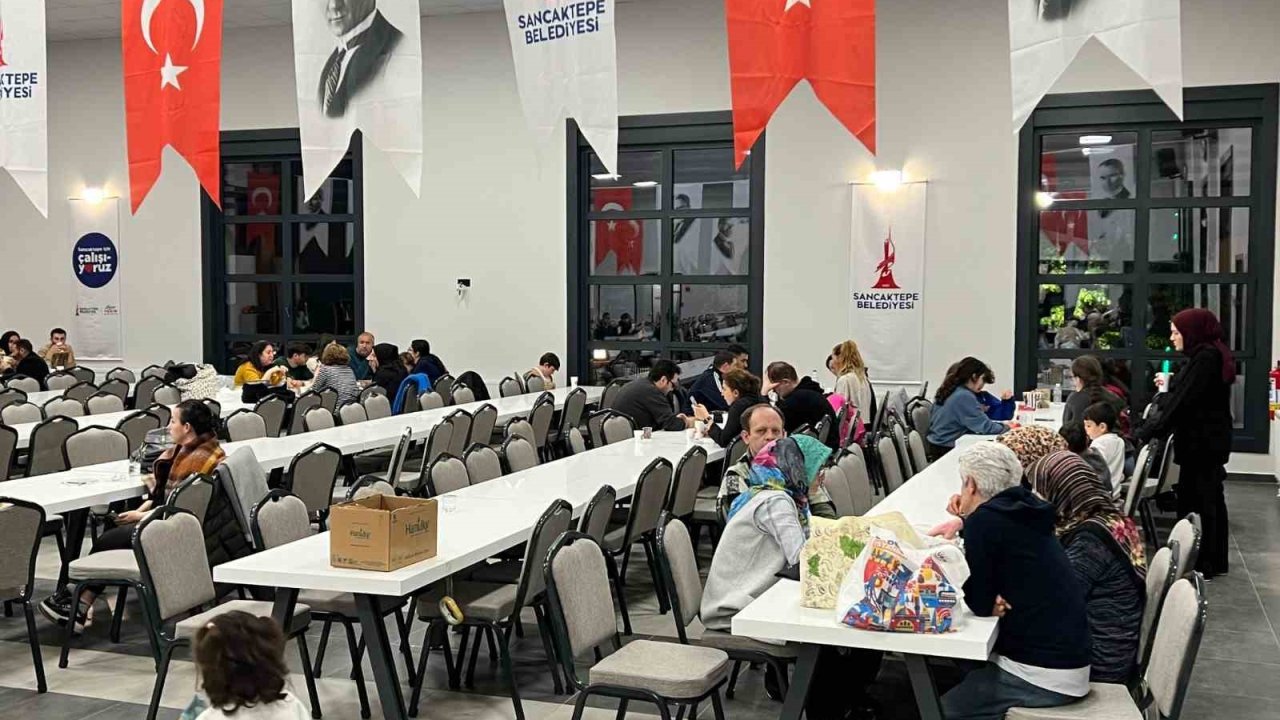 Deprem Sonrası Sancaktepe Belediyesi Vatandaşları Yalnız Bırakmadı