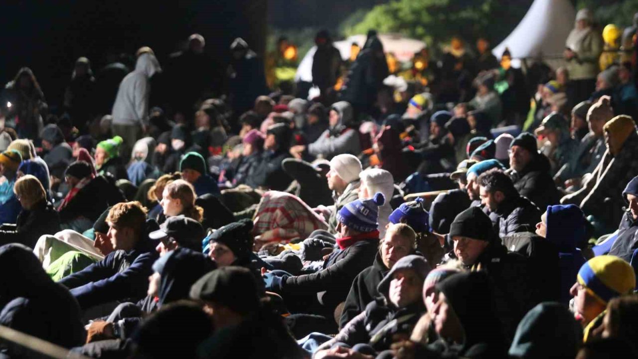 Anzaklar, ‘Şafak Ayini’ İle Atalarını Andı