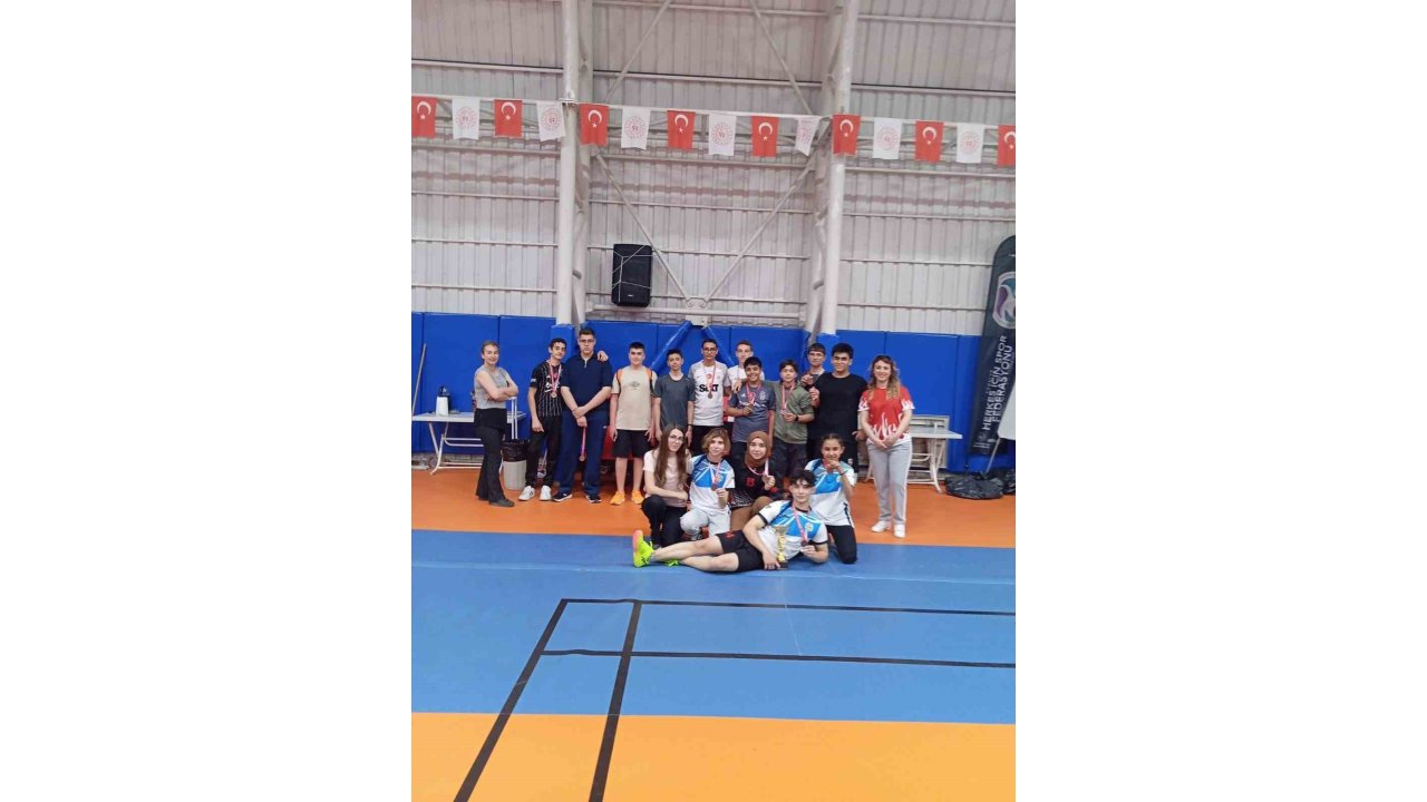 Erva Spor Okulları, Kürsüye Ambargo Koydu