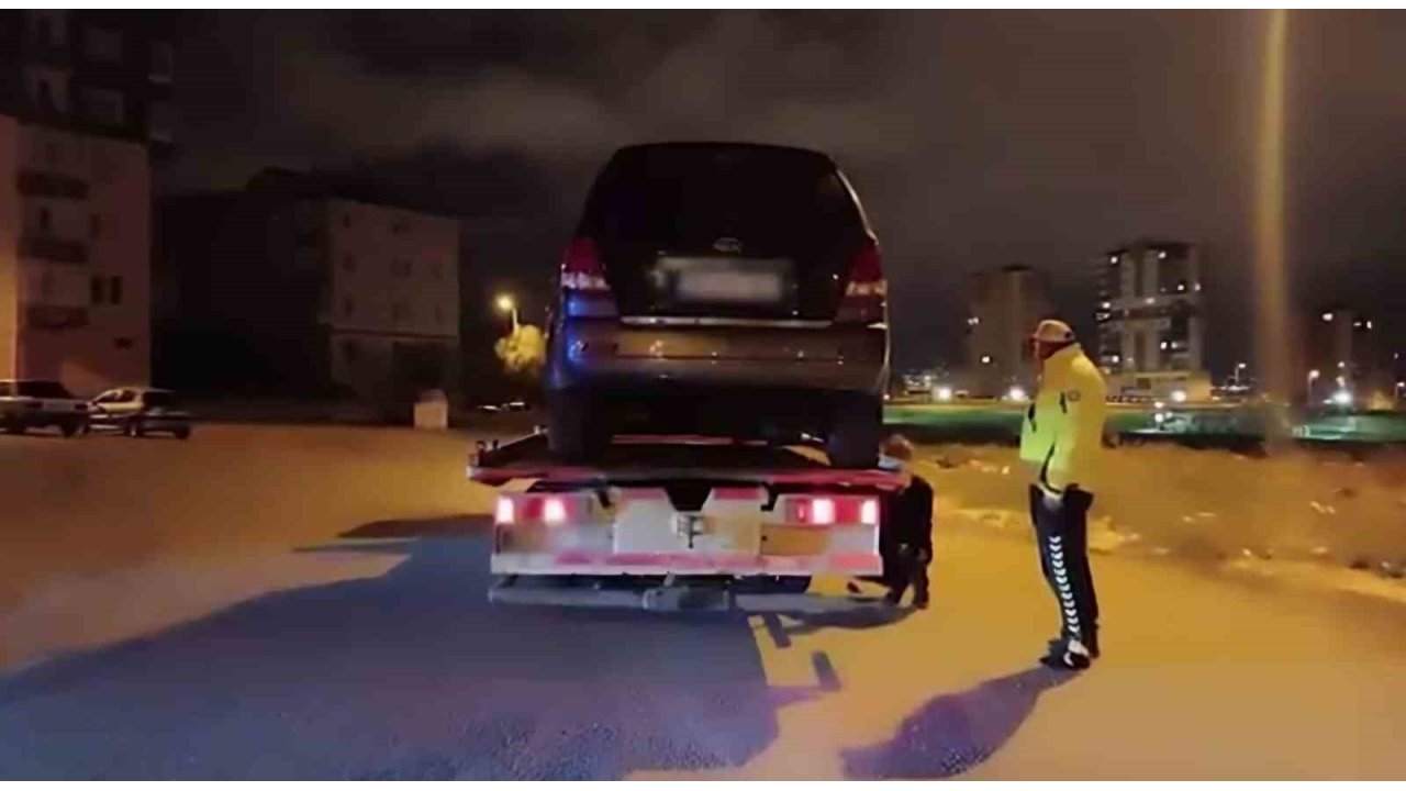 Aracına Polis Siren Sesi Takan Sürücüye 280 Bin Tl Ceza