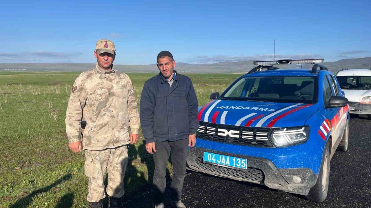 Ağrı’da Kayıp Vatandaş Jandarma Ekiplerince Bulundu